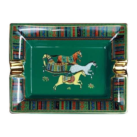 Cendrier hermes dans cendriers de collection .